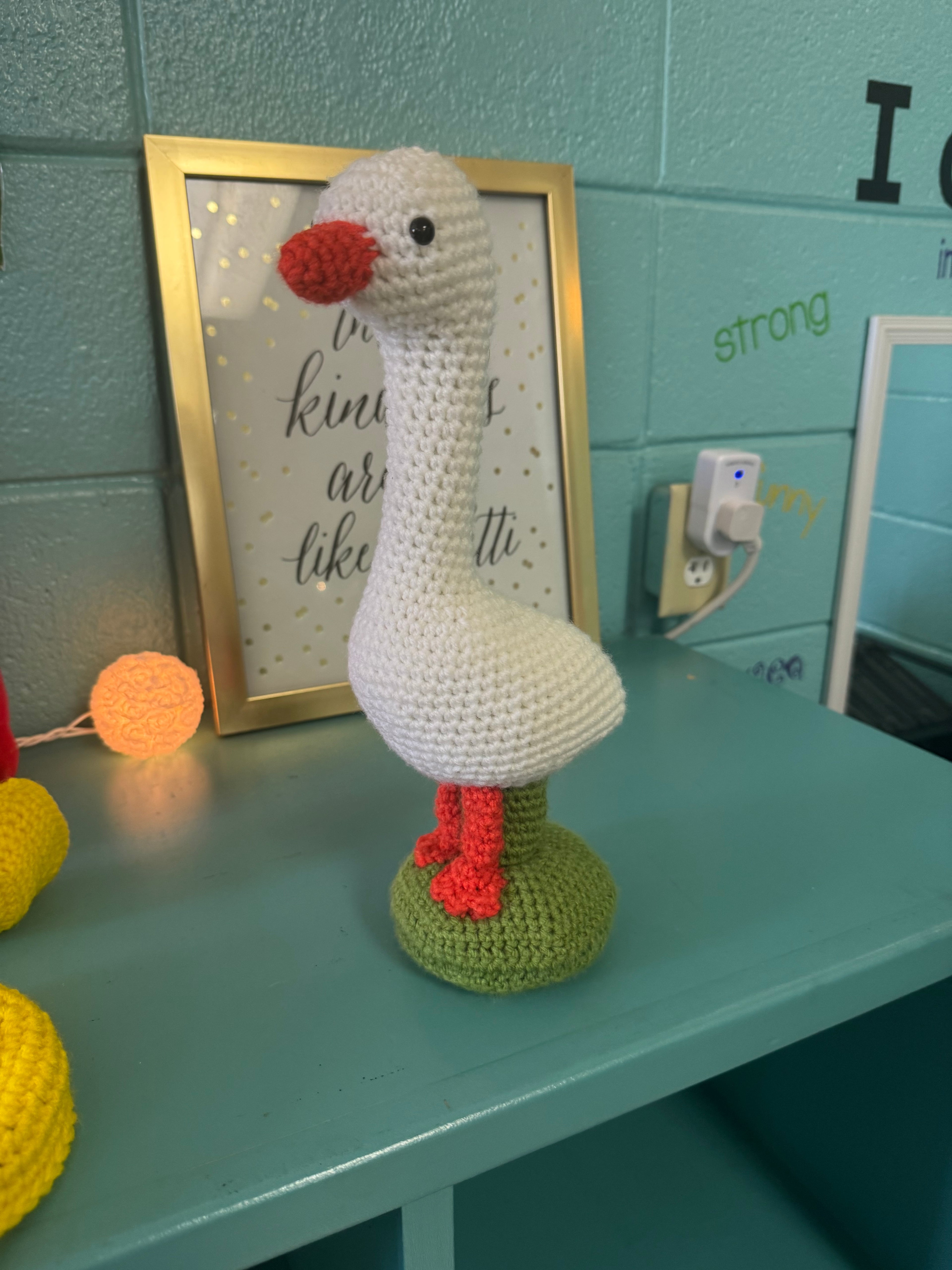 Desk Goose