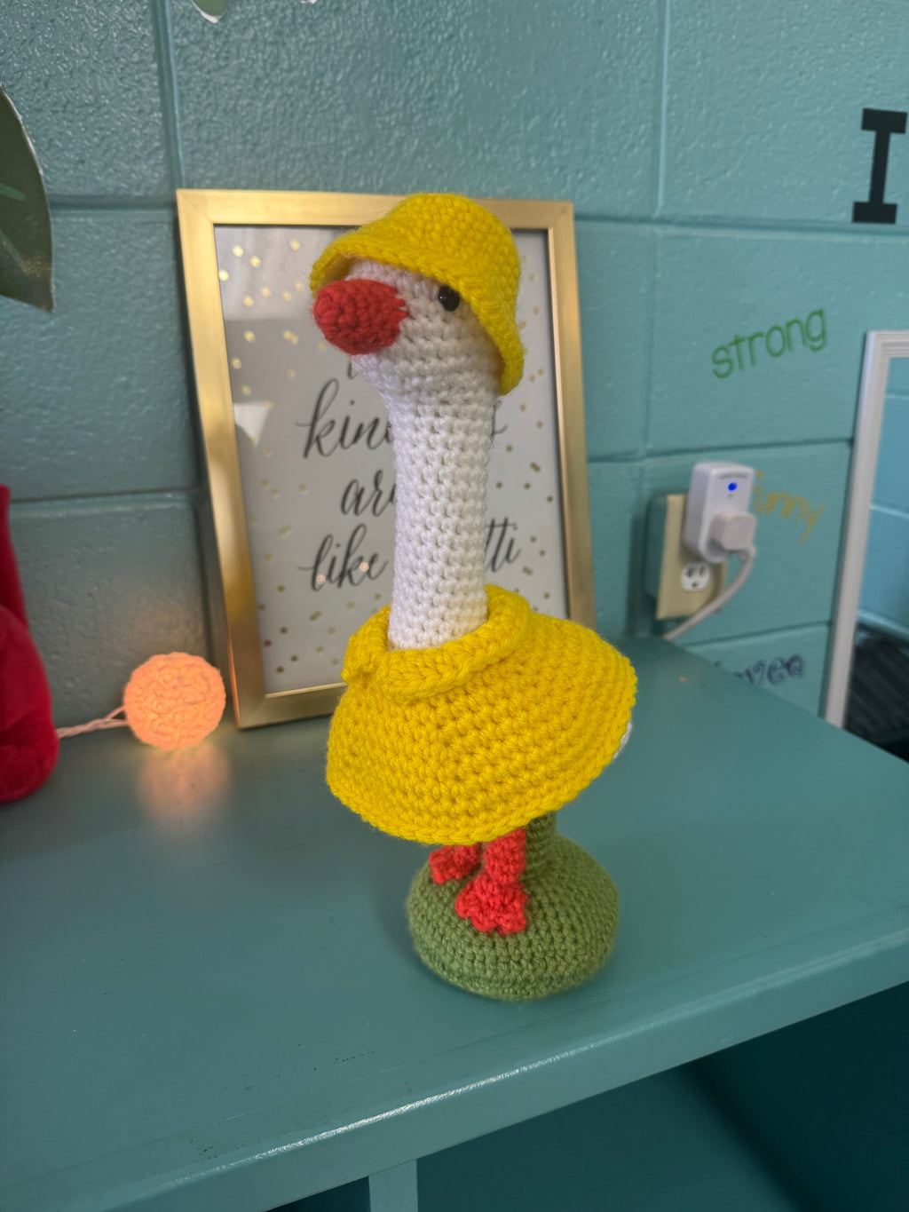 Desk Goose